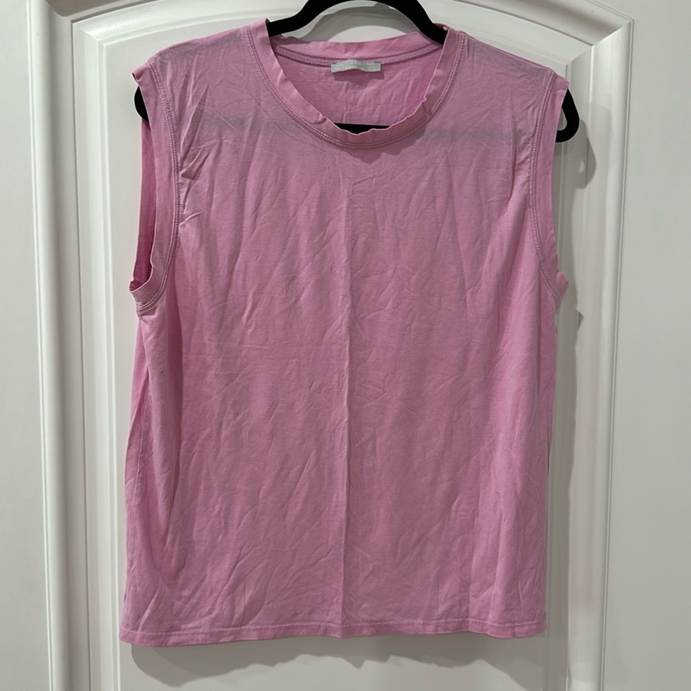 Zara W/B collection sleeveless t-shirt size L